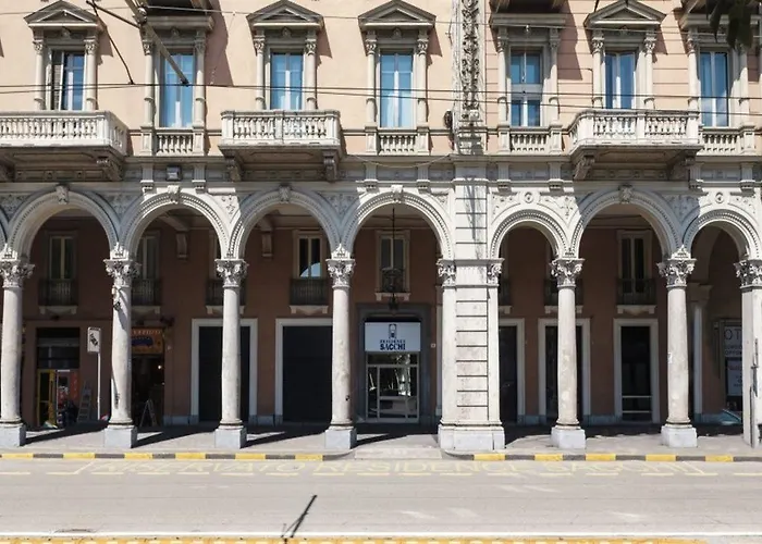 Sacchi Apartahotel 4*