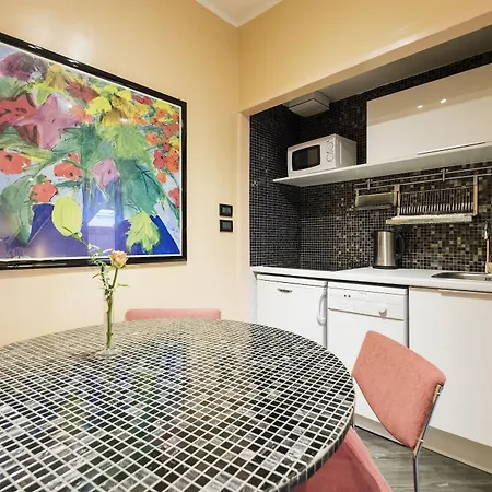 Sacchi Aparthotel Turin