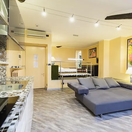 Sacchi Aparthotel