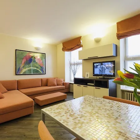 Sacchi Aparthotel 4*