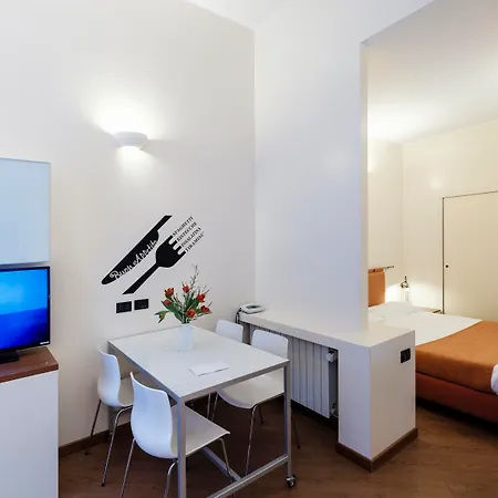 Sacchi Aparthotel