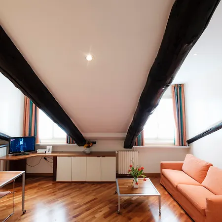 Sacchi Aparthotel 4*
