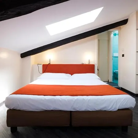 アパートホテル Sacchi トリノ