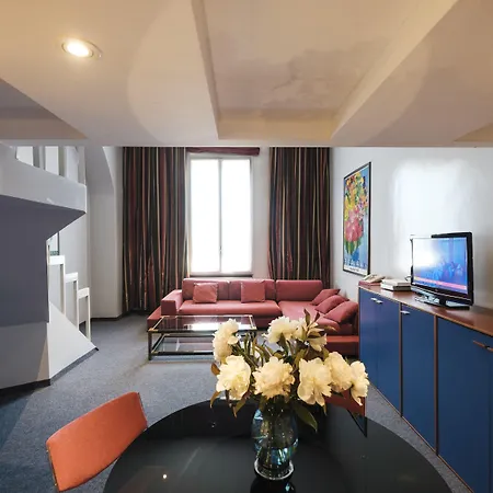 Sacchi Apartahotel