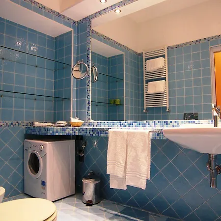Apart Otel Sacchi 4*