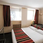 Sacchi Hotel apartamentowy 4*